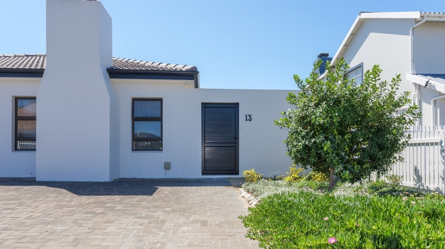 3 Bedroom Property for Sale in Struisbaai Western Cape